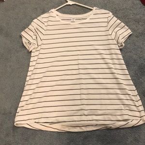 B&W Short-Sleeve Top